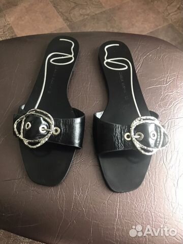 Сандалии Zara