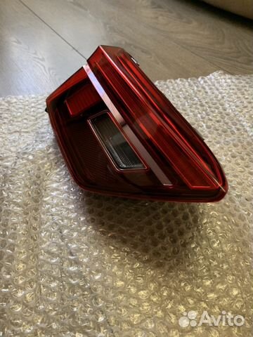 Фонарь задний левый внутренний Тигуан 2