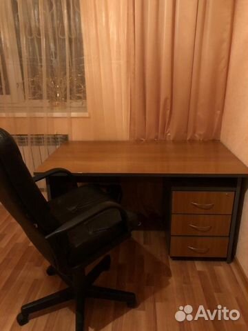Стол, кресло
