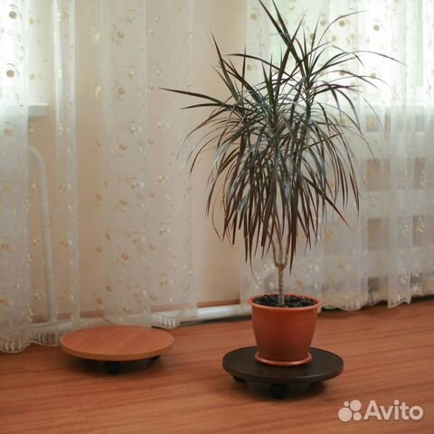 Подставка для цветов. Новая