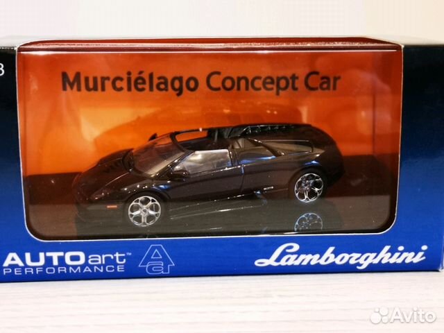 Модель lamborghini murcielago 1/43 от Autoart