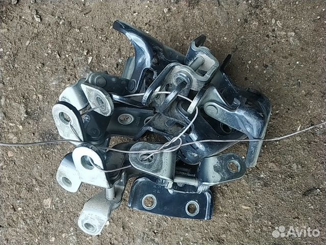 Петля двери KIA soul 2 2016 г