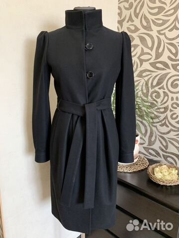 Пальто YvesSaintLaurent, оригинал Пальто YvesSaintLaurent, оригинал