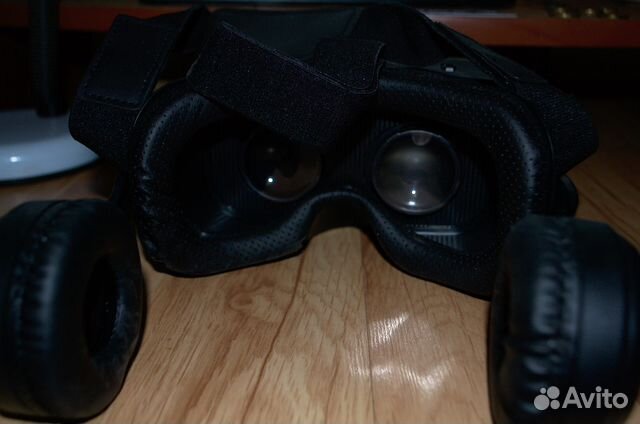 Очки виртуальной реально VR shinecon Pro+джойстик