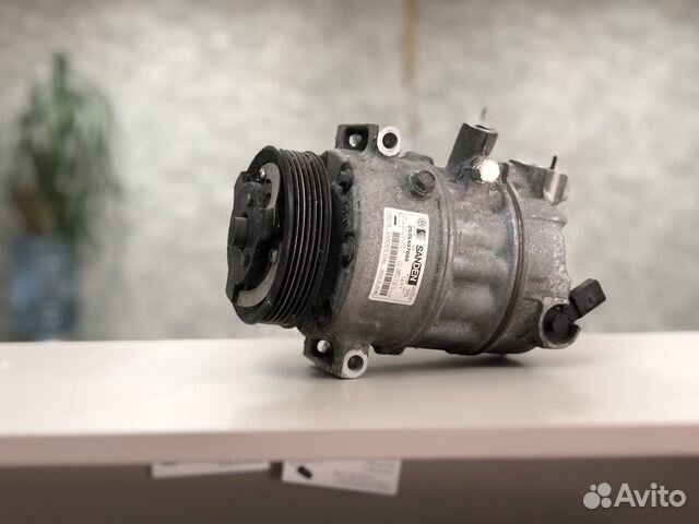 Компрессор кондиционера 5C0820803B volkswagen audi Компрессор кондиционера 5C0820803B volkswagen audi