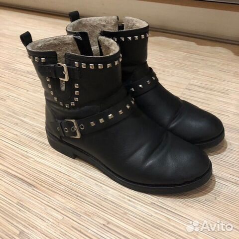 Ботинки тёплые zara,37 р-р