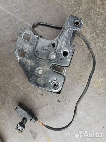 Audi a6c6 a6 c6 4F замок капота 4F0953236