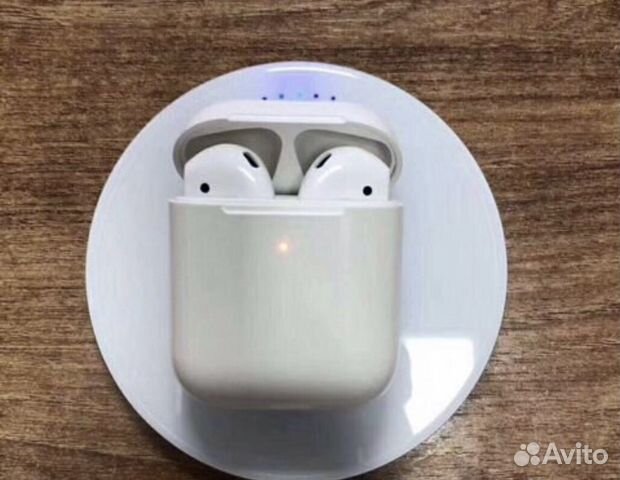 Airpods 2 с беспроводной зарядкой