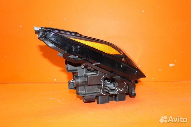 Фара правая Lexus Nx 1 2014-Нв Фара правая Lexus Nx 1 2014-Нв