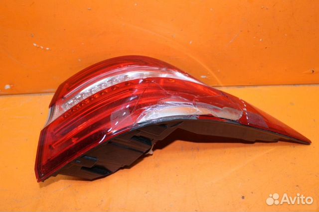 Фонарь правый Mercedes M / Gle-Class W166 Фонарь правый Mercedes M / Gle-Class W166