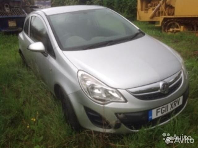 Дверь капот фара бампер Opel Corsa D Дверь капот фара бампер Opel Corsa D