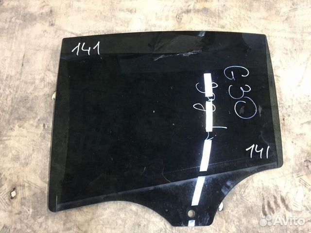 Стекло двери заднее для BMW 5er G30 Стекло двери заднее для BMW 5er G30