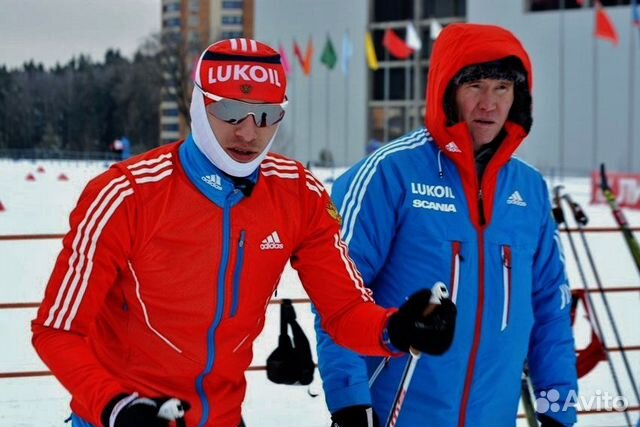 Спортивная жилетка безрукавка adidas Сборной Росси Спортивная жилетка безрукавка adidas Сборной Росси