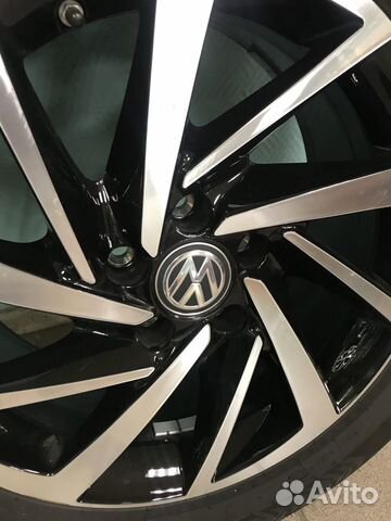 Оригинальные колеса для VW Tiguan R17 5*112 ET40 Оригинальные колеса для VW Tiguan R17 5*112 ET40