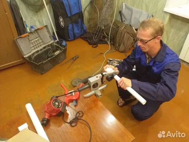 Сантехник