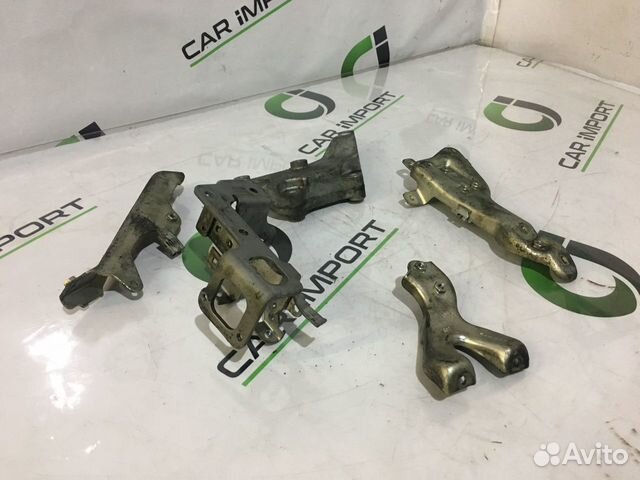 Мерседес 2.2cdi Om651 Кронштейн двс Мерседес 2.2cdi Om651 Кронштейн двс