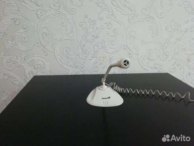 Микрофон Genius