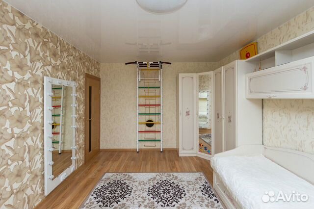 2-к квартира, 65 м², 1/17 эт.