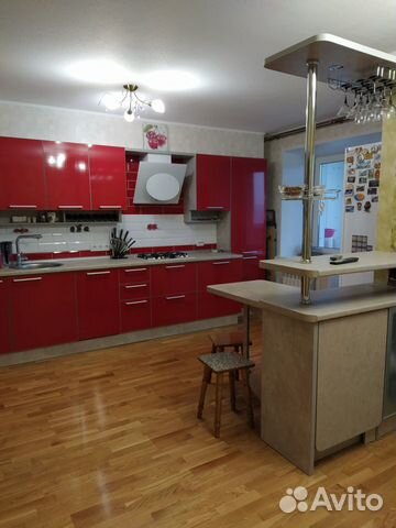 3-к квартира, 70 м², 6/10 эт.