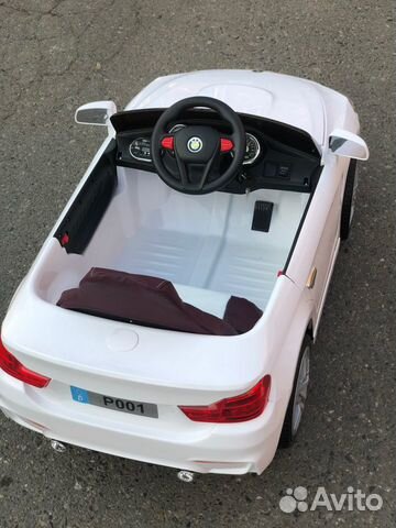 Детский электромобиль BMW 12 в Детский электромобиль BMW 12 в