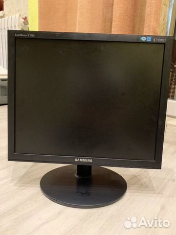 Монитор SAMSUNG e1920 Монитор SAMSUNG e1920