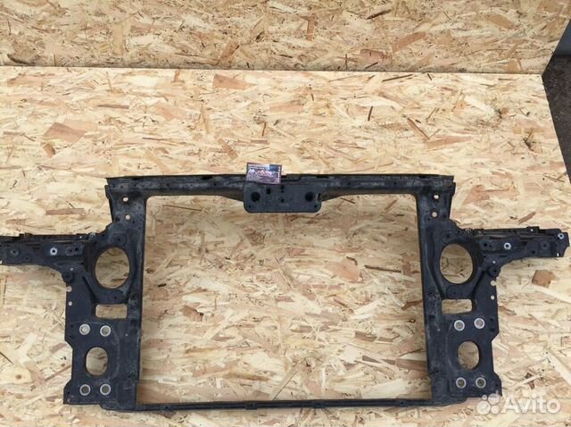 Панель радиатора (телевизор) Touareg 02-10 Панель радиатора (телевизор) Touareg 02-10