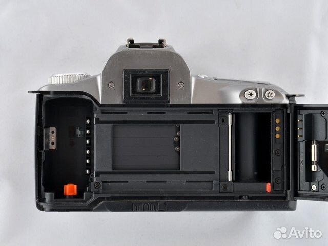 Пленочная зеркалка Canon EOS Kiss III L