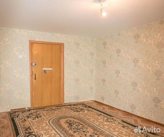Комната 13.5 м² в 9-к, 2/5 эт. Комната 13.5 м² в 9-к, 2/5 эт.