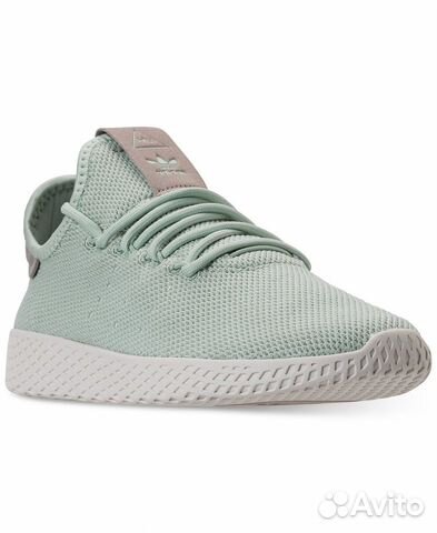 Новые кроссовки Adidas Новые кроссовки Adidas