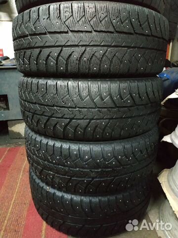 Шины зимние R17 225 60 Bridgestone Шины зимние R17 225 60 Bridgestone