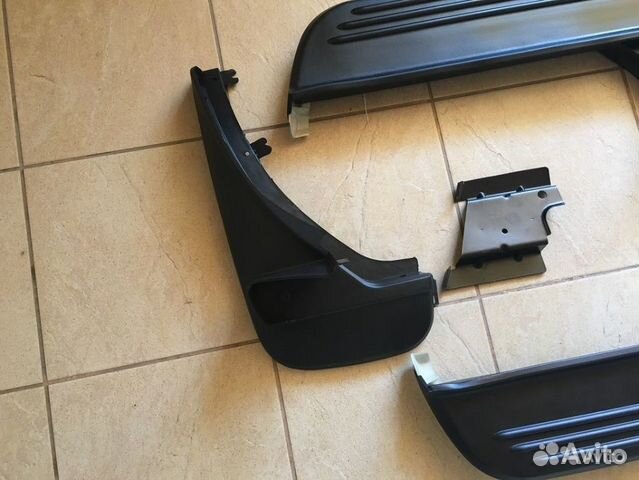 Пороги с брызговиками Range Rover Vogue