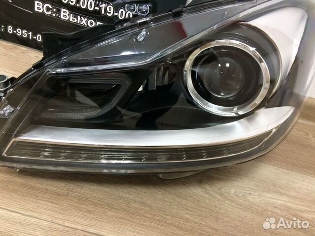 Фара передняя левая MB C-class W204 11-14 Фара передняя левая MB C-class W204 11-14
