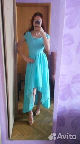 Мятное асимметричное платье