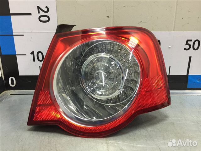 Фонарь задний правый Volkswagen Passat (B6) 3C2 Фонарь задний правый Volkswagen Passat (B6) 3C2