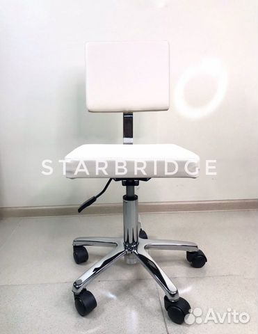 Стул мастера маникюра Стул мастера маникюра