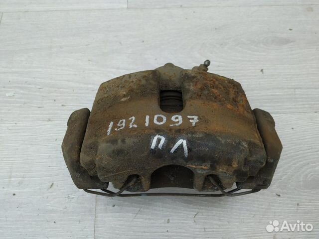 Суппорт передний левый 1K0615123E VW Passat (B6) 2 Суппорт передний левый 1K0615123E VW Passat (B6) 2