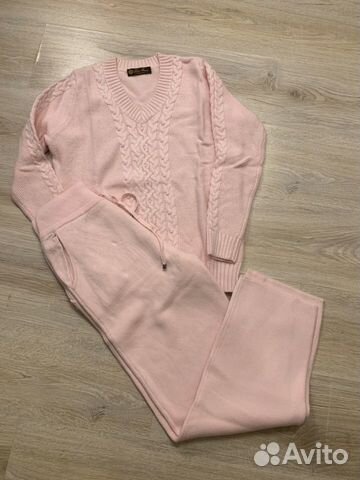 Новый кашемировый костюм Lorо Piana Новый кашемировый костюм Lorо Piana