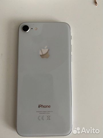 Телефон iPhone