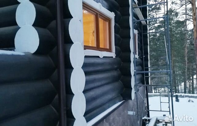 Сруб дома из рубленного бревна. Зимний лес. Кстово