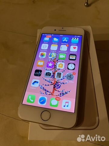 Телефон iPhone 7 Gold 32GB Телефон iPhone 7 Gold 32GB