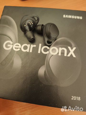 SAMSUNG gear iconX SAMSUNG gear iconX