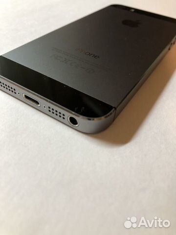 Телефон iPhone 5S Телефон iPhone 5S