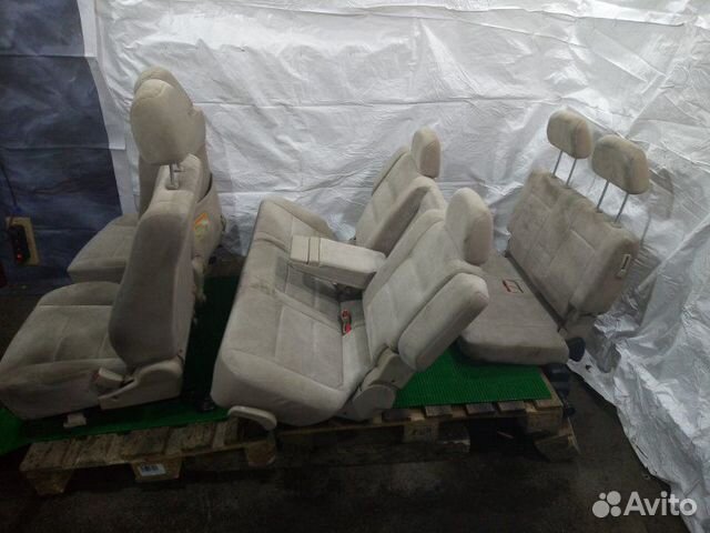 Сиденье Mitsubishi Pajero V75W 6G74 1999 Сиденье Mitsubishi Pajero V75W 6G74 1999
