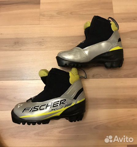 Лыжные ботинки