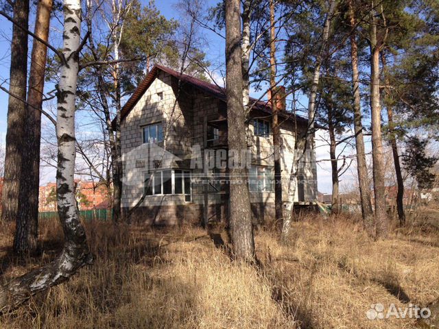 Коттедж 350 м² на участке 30 сот. Коттедж 350 м² на участке 30 сот.