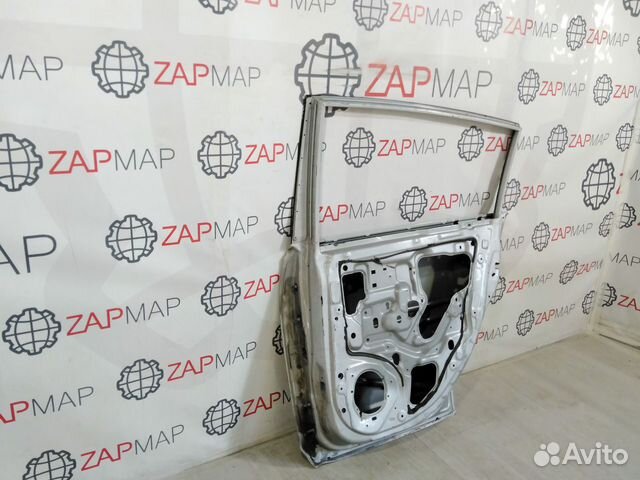Дверь задняя правая Nissan Tiida C11 Дверь задняя правая Nissan Tiida C11