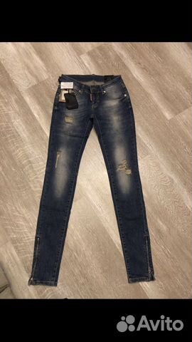 Джинсы dsquared2 оригинал Джинсы dsquared2 оригинал