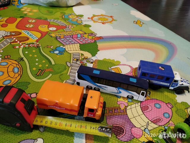 Машинки железные