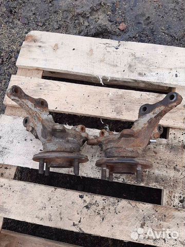 Кулак поворотный левый carisma каризма