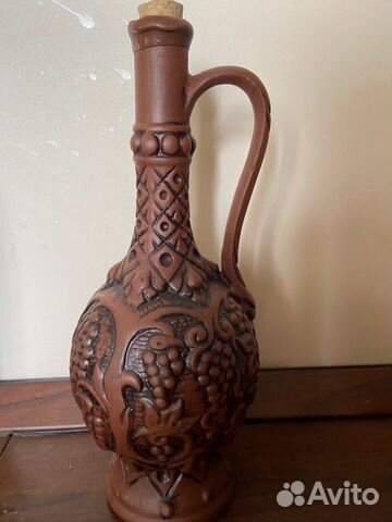 Глиняные бутылки для вина Глиняные бутылки для вина